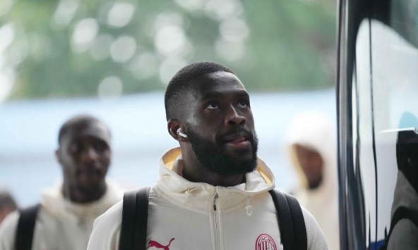 迪马济奥：曼联有意托莫里但球员无意离队 米兰询问了坦甘加信息