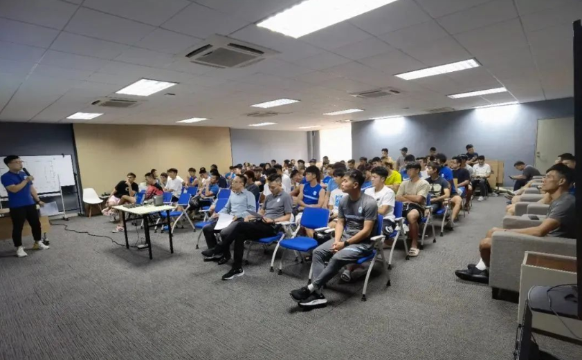 广州城足球俱乐部召开赛风赛纪专题会议