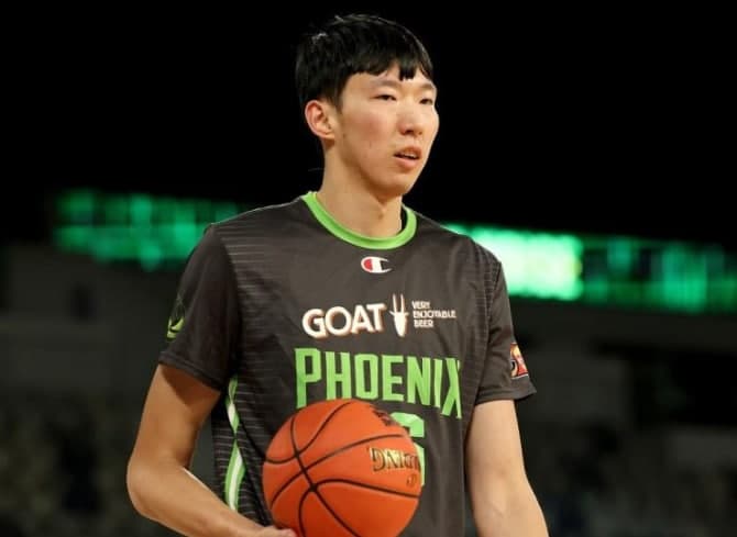 NBL常规赛，两位中国球员上场的机会都不多