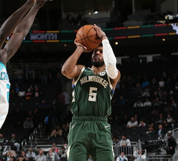 NBA前瞻：矛盾之争，强势进攻阵容对决，谁能笑到最后？