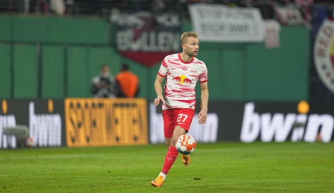 拜仁2200万+200万报价莱默尔遭拒，莱比锡要价至少3000万欧