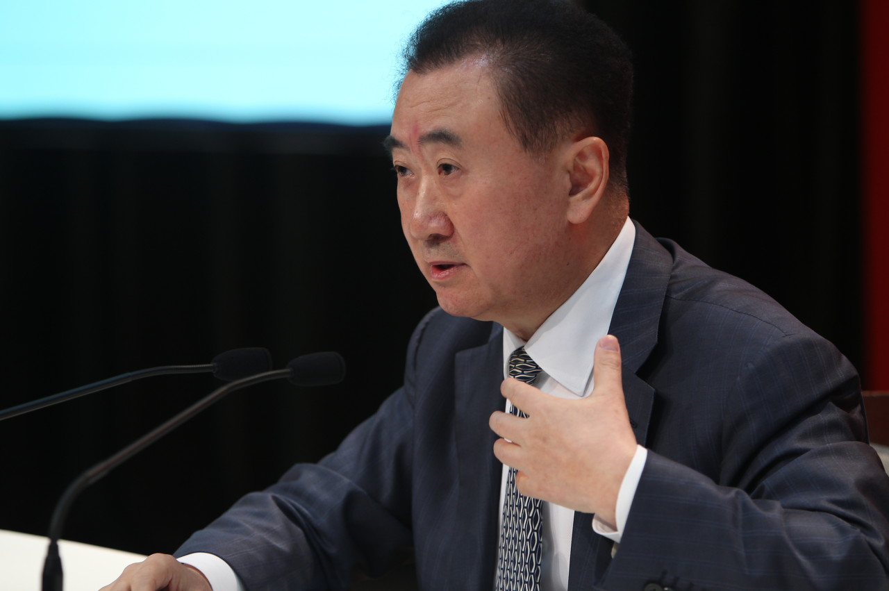 万达负责大连人三年经费，每年1个亿&踢中超多给5000万