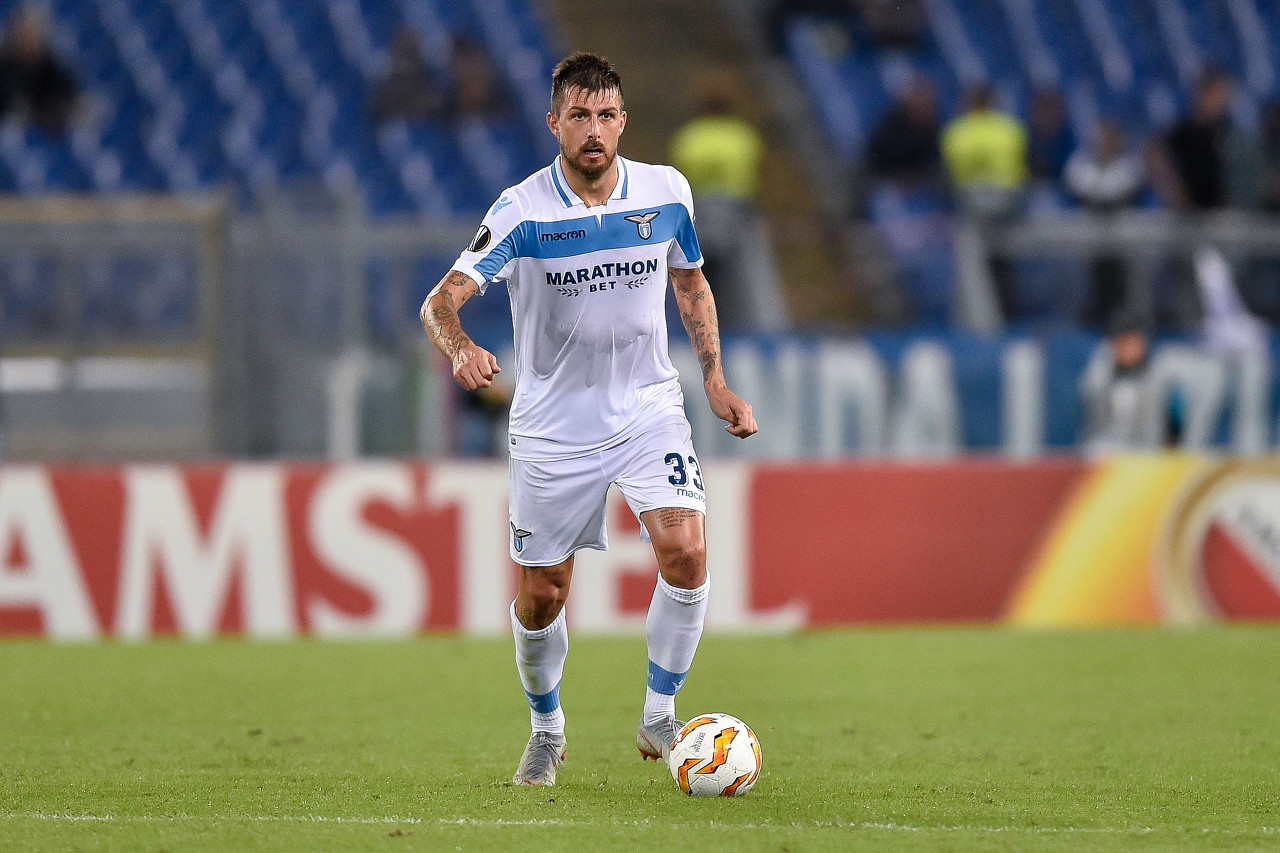 阿切尔比准备今夏离开拉齐奥，他被推荐给了米兰双雄