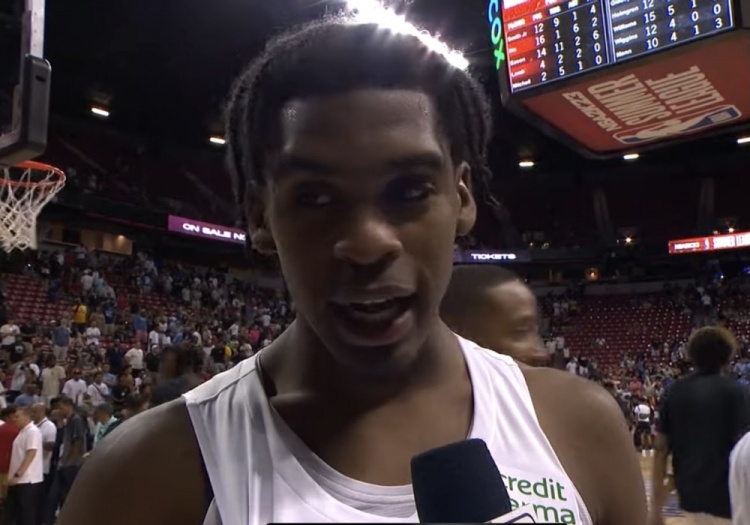 克里斯托弗：最后时刻我们战胜了疲惫 我的组织能力有进步 九五之猪