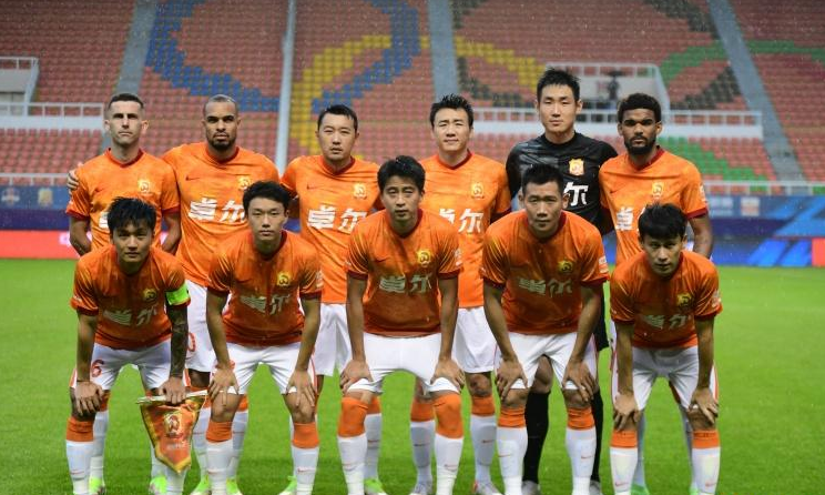 武汉长江对李铁的仲裁有异议，其他仲裁该给的钱也没给