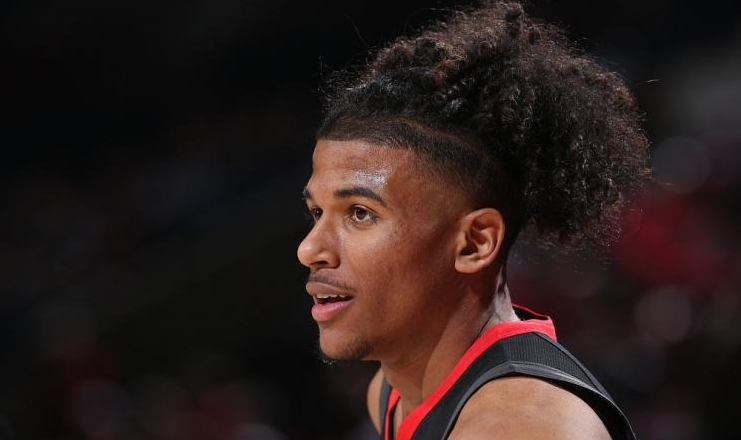 杰伦-格林：我穿4号拿到很多胜利 这个号码对我和家人意义重大