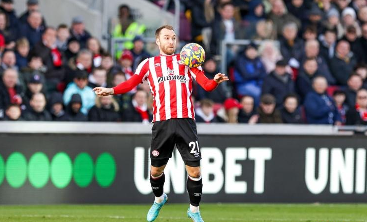 舒梅切尔：埃里克森会成为曼联的巨星，希望看到他与C罗并肩作战