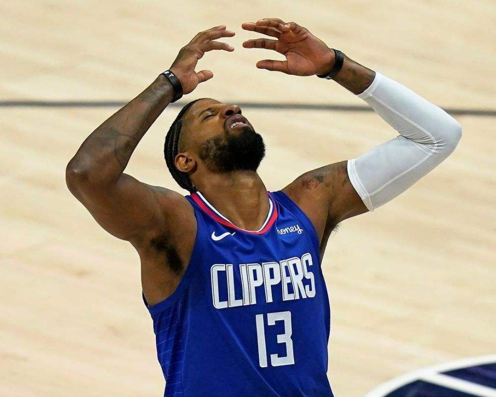 考文顿成功续约快船 两年2400万美元 下赛季欲重新起飞