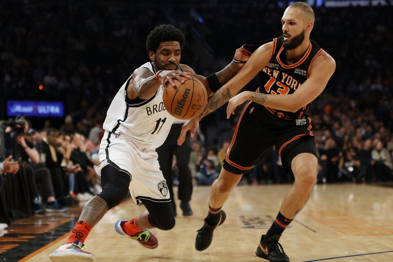 篮网逆转战胜尼克斯  欧文采访难掩兴奋 坦然斋月赛前吃东西拖累队友