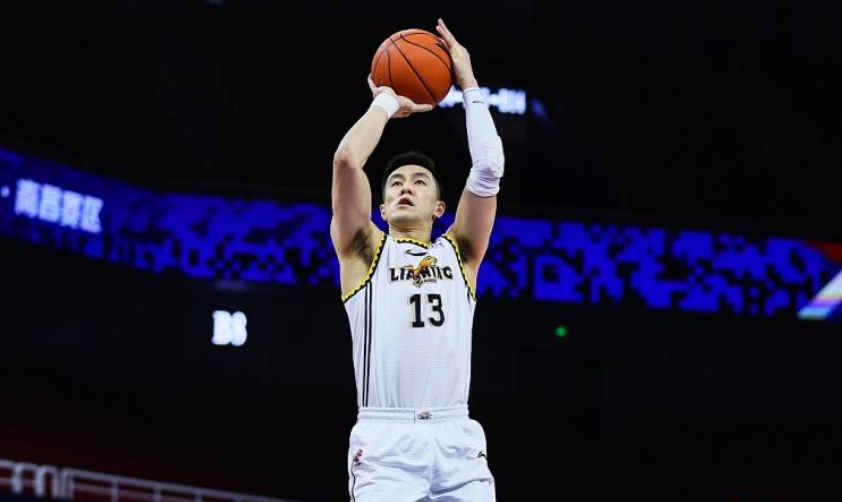 辽宁至今无人联系郭艾伦 他甚至做好一个赛季不打球打算