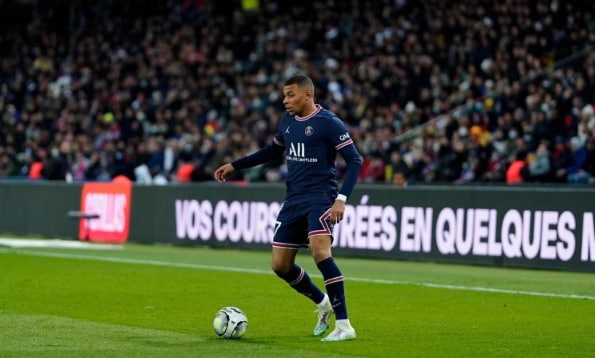 前法甲后卫：传言纷飞但姆巴佩状态稳定，他有强烈的职业精神