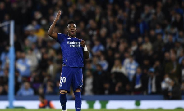 维尼修斯谈未来：我希望继续留在世界上最好的俱乐部