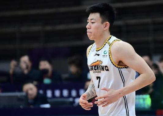 冲击NBA新希望！名嘴曝张镇麟计划留美