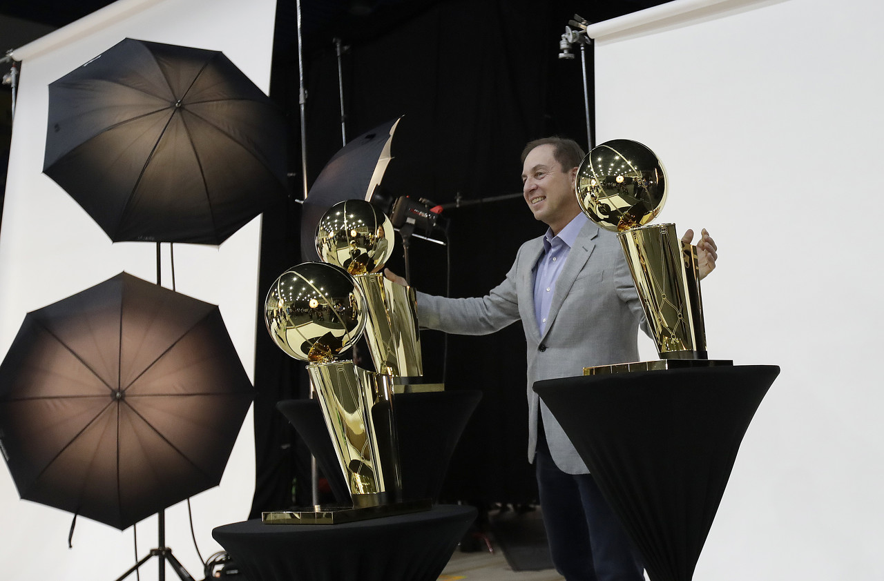 拉科布：预期目标是进西决 勇士核心阵容其实一整年都有伤病