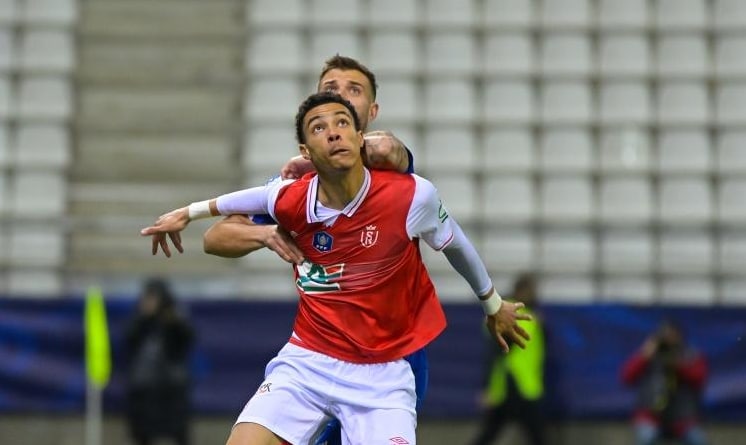 罗马诺：埃基蒂克是纽卡的头号目标，多特也在追逐球员