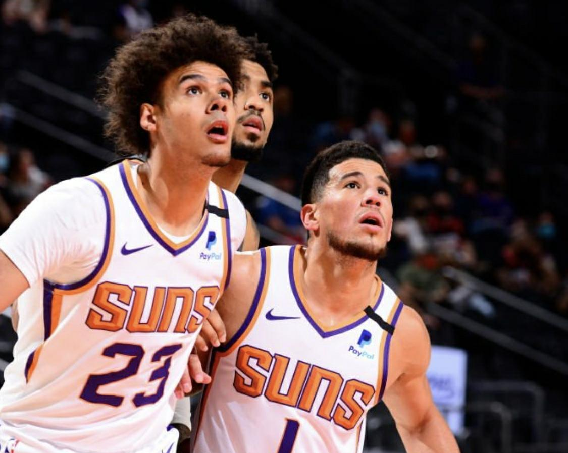 季后赛重演？雄鹿士气高涨，能否射爆残阵太阳