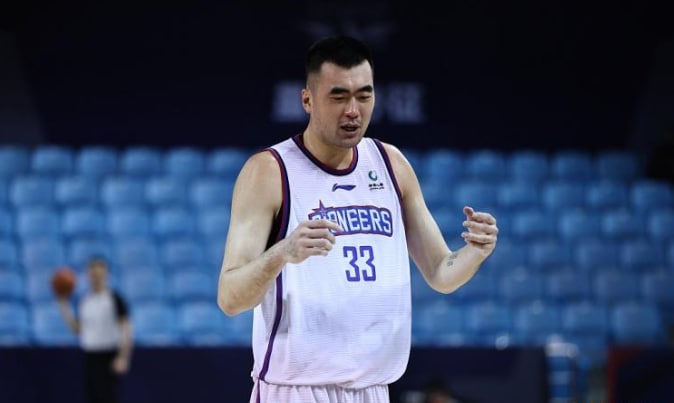 张兆旭：周琦留洋提升非常明显 王哲林打硬仗表现证明了自己实力