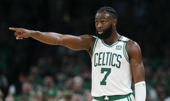 杰伦：理解波士顿球迷曾想交易我 这座城市不容有任何借口