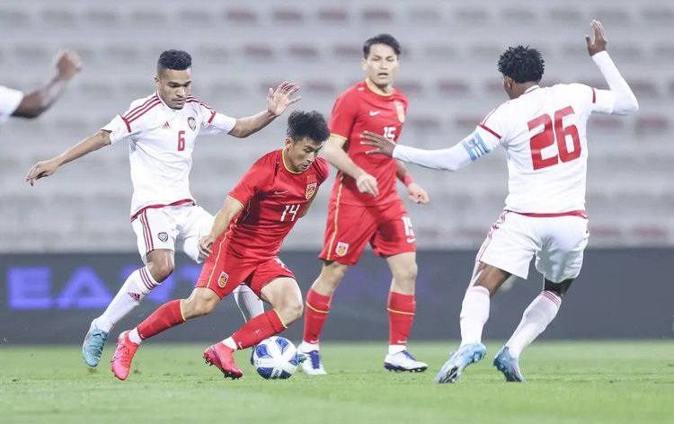 迪拜杯U23：中泰之战，一起为国足加油