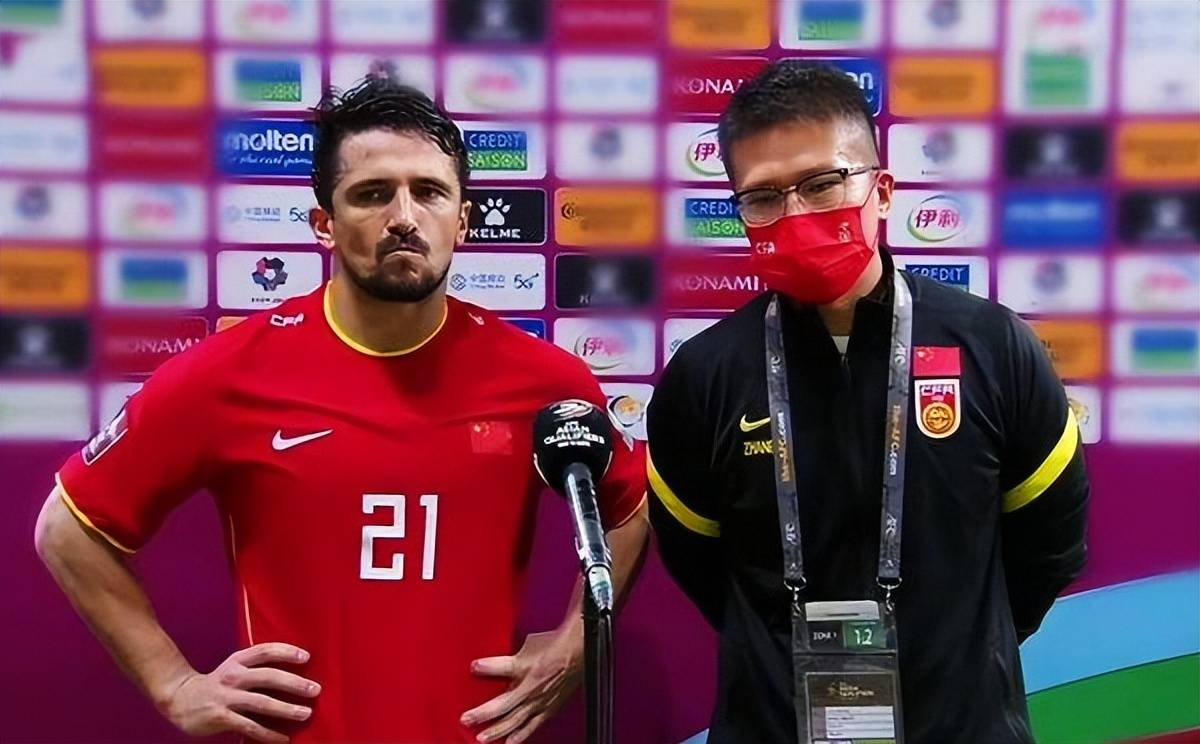 洛国富艾克森击碎质疑，拒回归中超却留底线，将成国足利器 