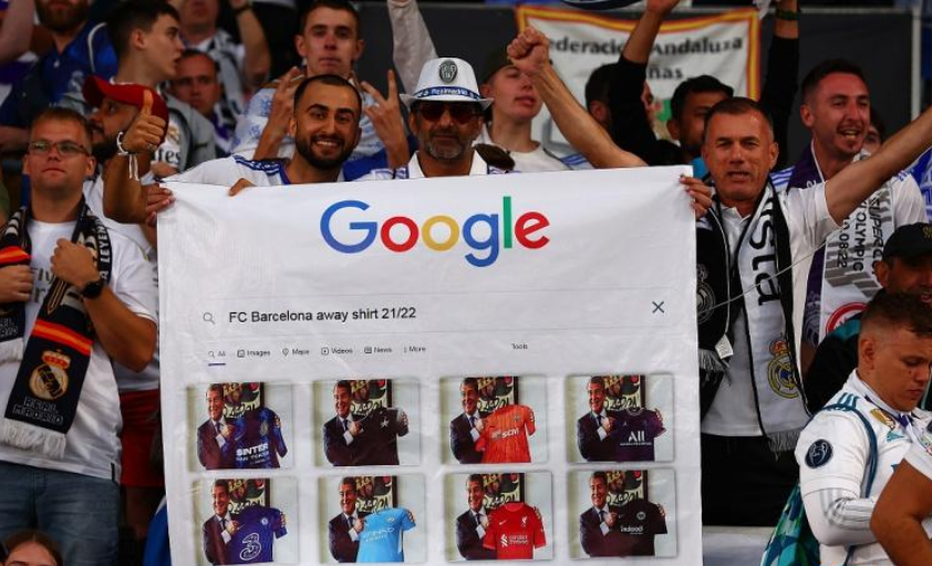 皇马球迷横幅嘲讽巴萨：皇马夺冠路上所有对手的球迷