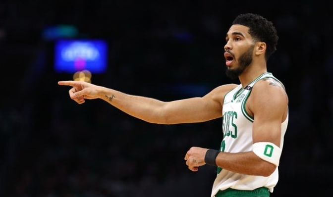 里程碑时刻！塔图姆成历史第二年轻季后赛1500分先生 仅次于科比