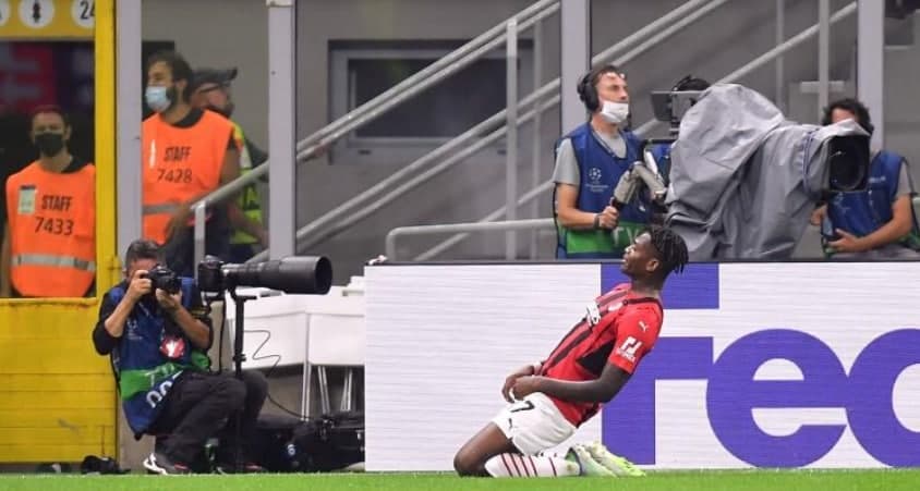 巴黎愿为莱奥开价7000万欧，葡体赔款问题可能让其有机可乘