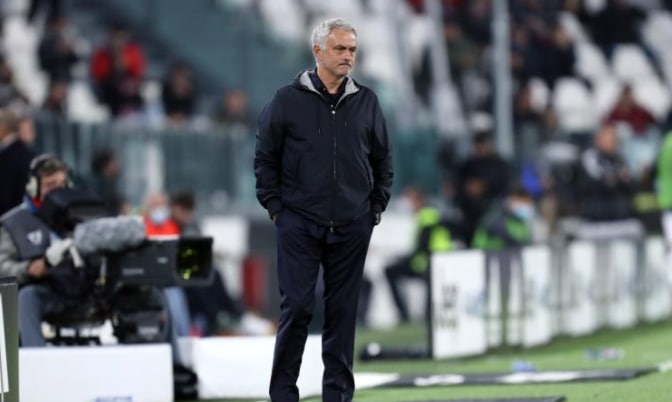 穆里尼奥认为队内有七名球员属于非卖品，不包括扎尼奥洛