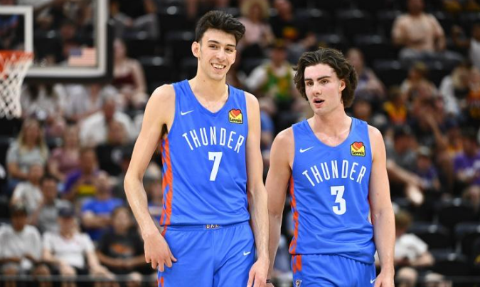 切特：我的队友帮助了我很多 尤其是基迪值得尊敬