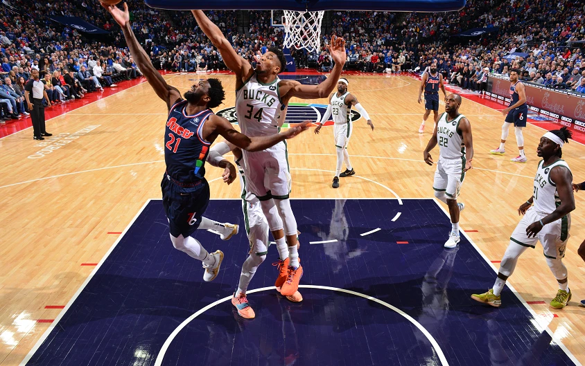 字母哥40+14+6 完成绝杀封盖 绿军险胜76人 队伍来到东部第2