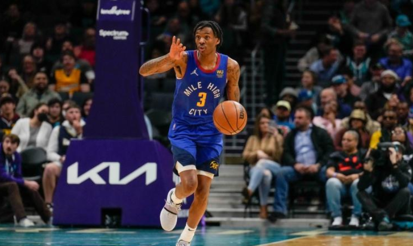 海兰德：若要用一个词来形容场上的约基奇 那就是不可阻挡