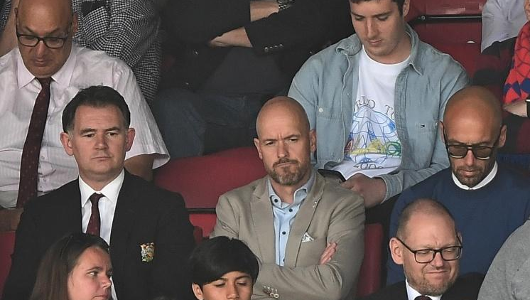 曼联高层承认球队锋线不足，本月会尝试对应引援