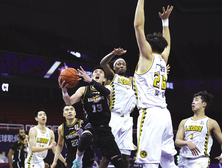 CBA总决赛G4：辽宁队气势正盛 今晚！向总冠军发起冲击