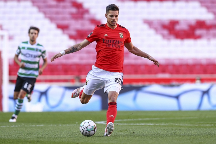 法兰克福有意本菲卡中场魏格尔，球员也有转会意愿