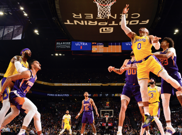 湖人无缘季后赛欧文里程碑，恩比德反超詹姆斯登顶得分榜