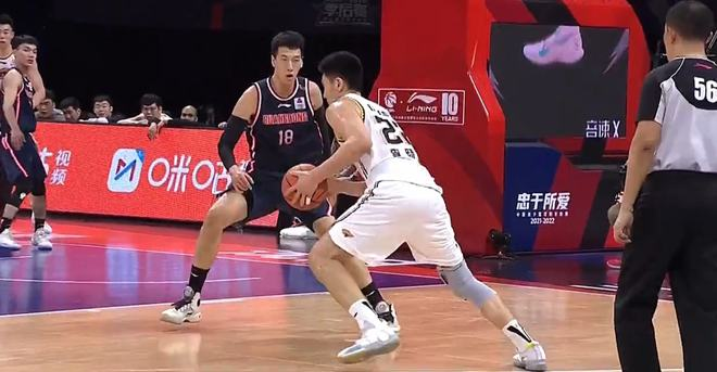 辽宁男篮轻取卫冕冠军广东队 广东单节仅得10分