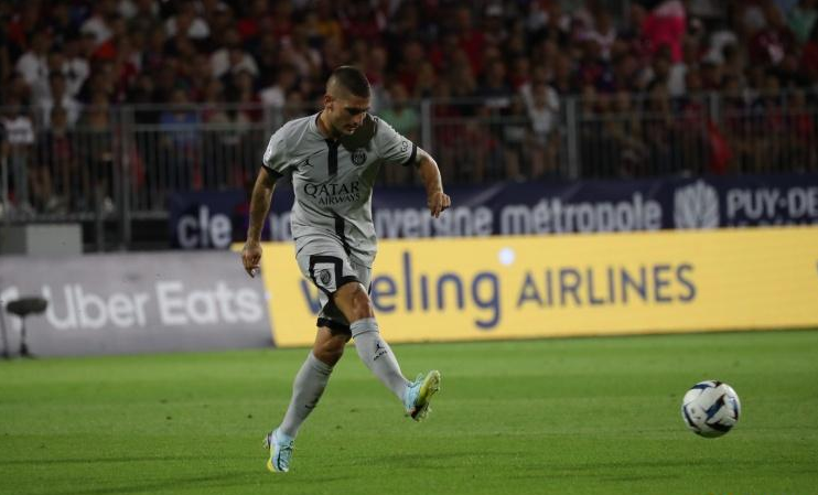 维拉蒂调侃维蒂尼亚：他连续三场染黄而我没拿牌，他取代了我