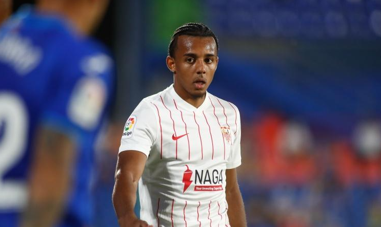 世体：巴萨未放弃孔德，B计划包括伊尼戈-马丁内斯和保-托雷斯