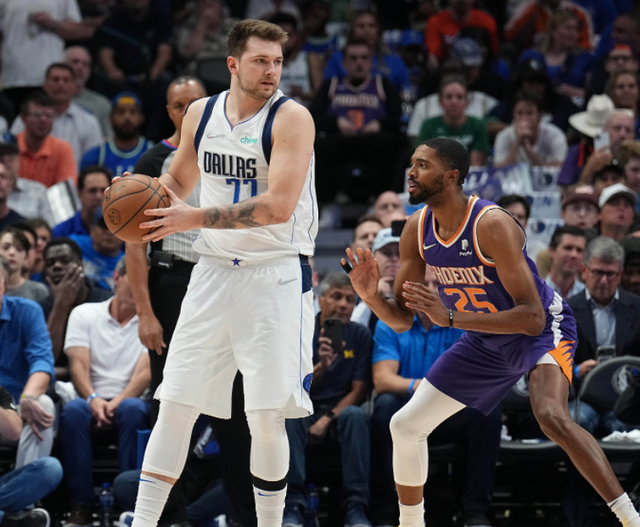 独行侠击败太阳 东契奇26+13+9嘲讽保罗+裁判