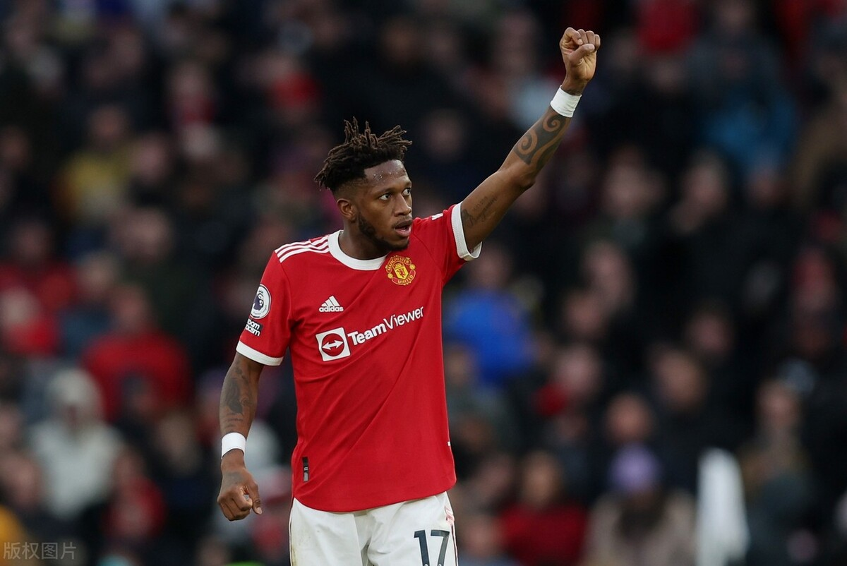 C罗缺阵弗雷德救主，曼联1-1平莱城